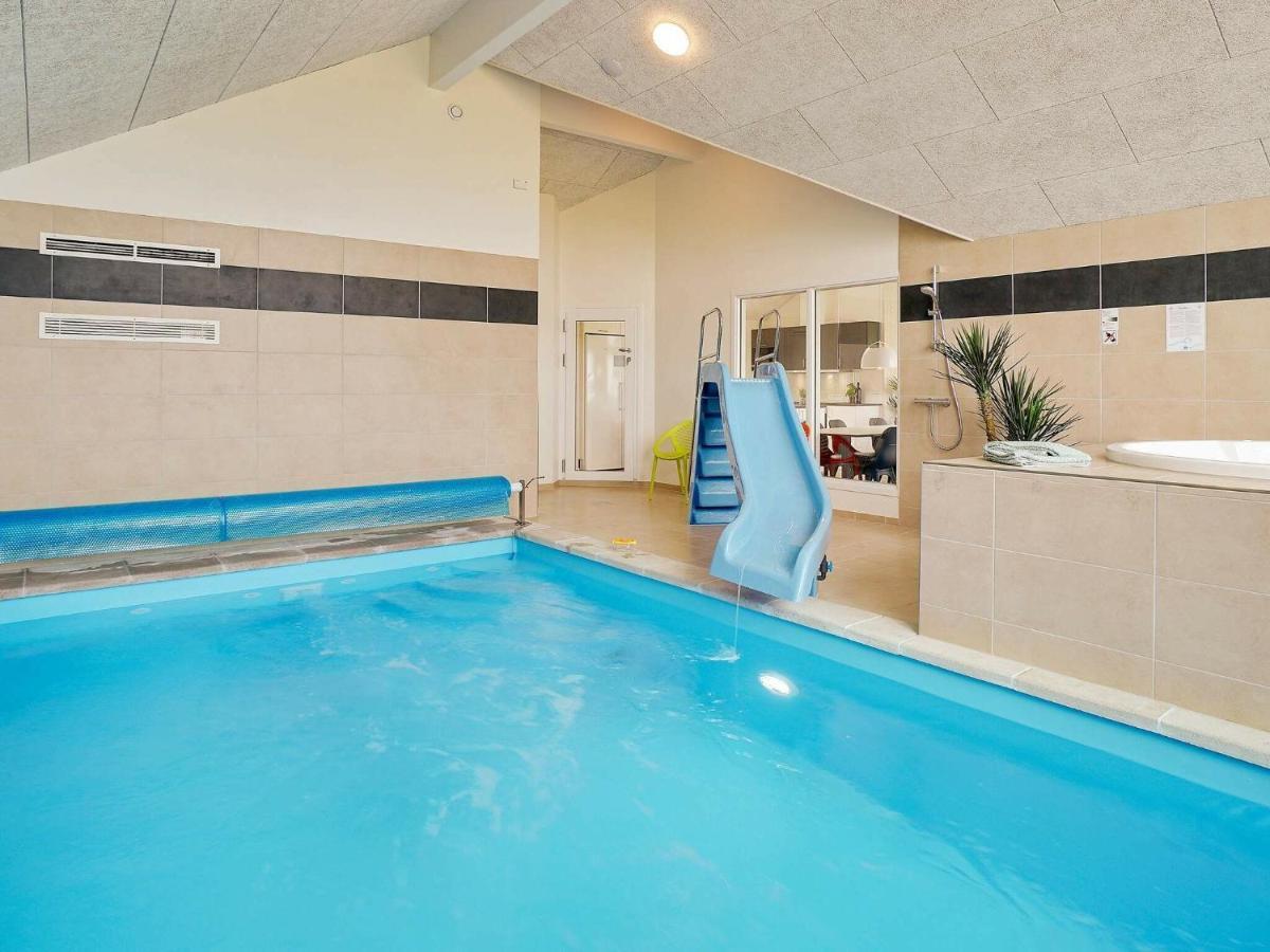 18 Person Holiday Home In Bogense Kültér fotó
