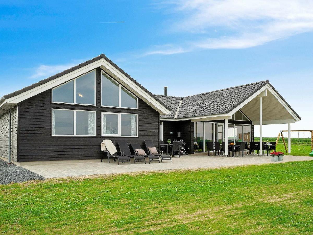 18 Person Holiday Home In Bogense Kültér fotó