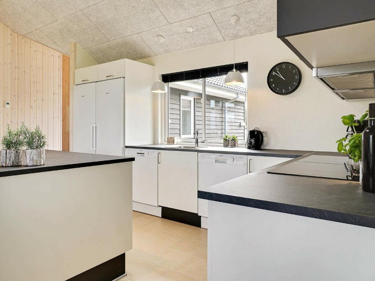 18 Person Holiday Home In Bogense Kültér fotó