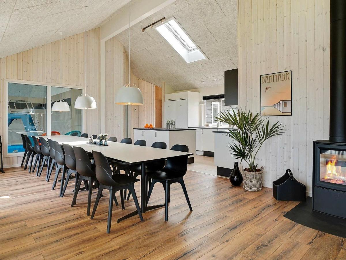 18 Person Holiday Home In Bogense Kültér fotó