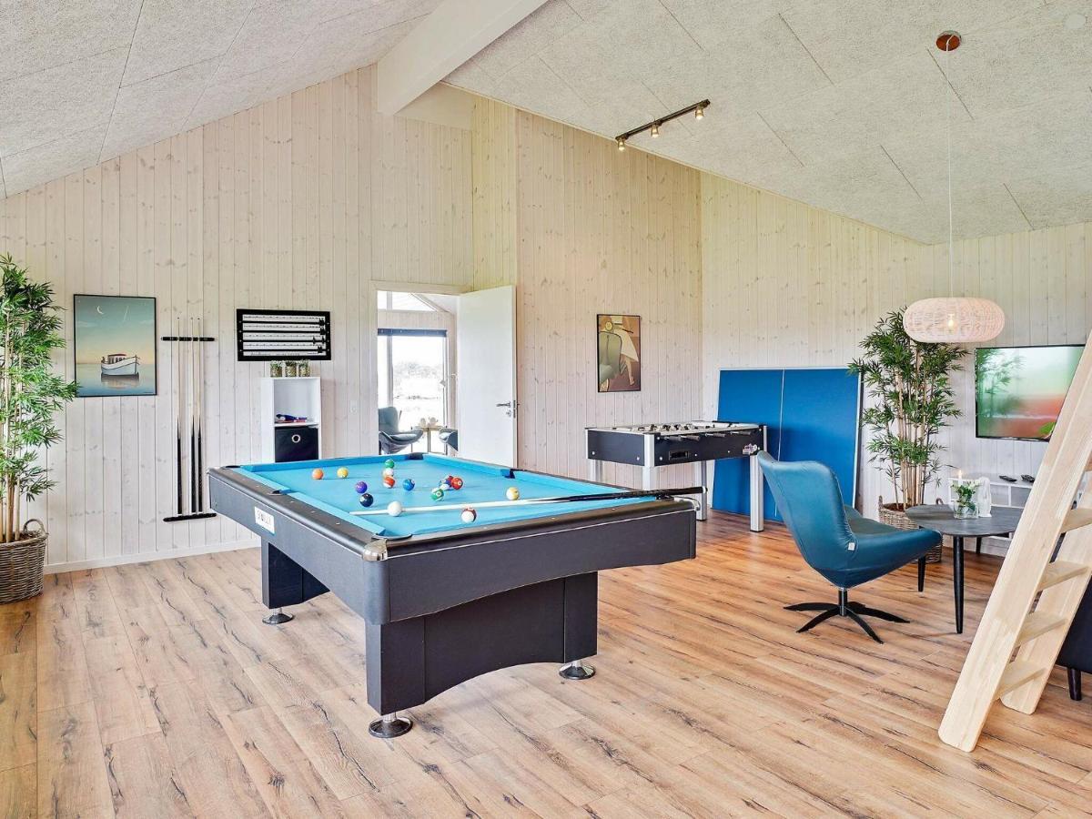 18 Person Holiday Home In Bogense Kültér fotó